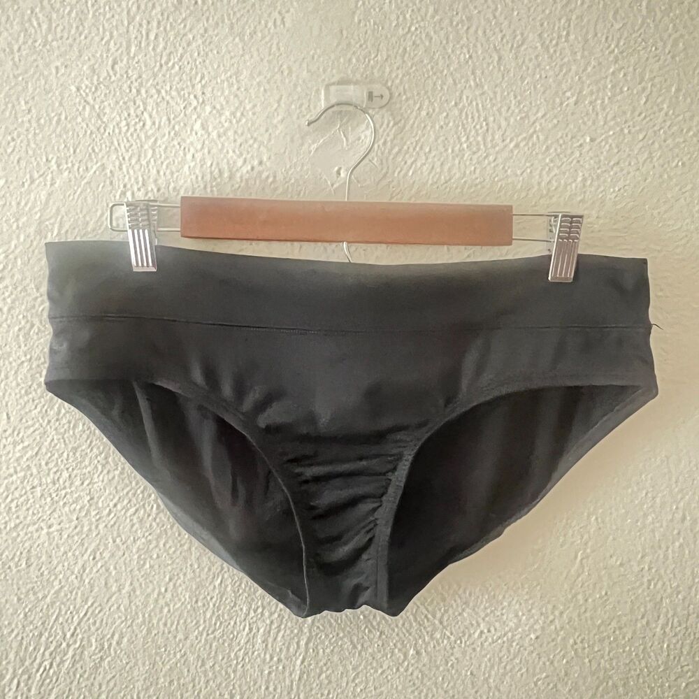 NWT Nike Essential Bikini Swim Women's Bottoms Black Full Coverage Size L